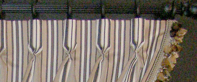 pleated to stripe goblet pleat